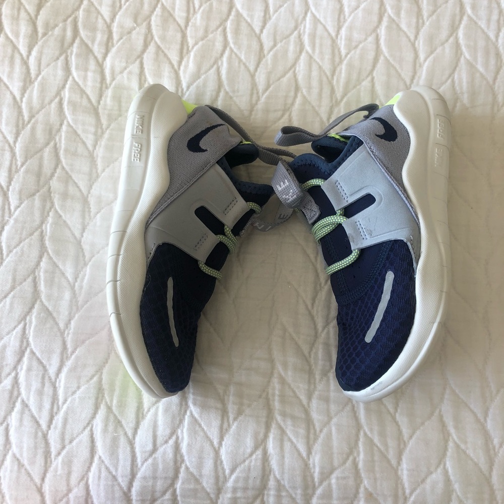 Kids Nike Frees, worn once!